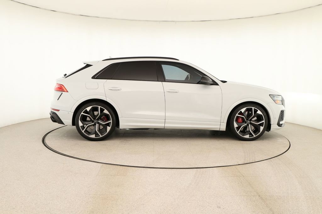 Certified 2022 Audi RS Q8 4.0T w/ Carbon Optic Package image 8