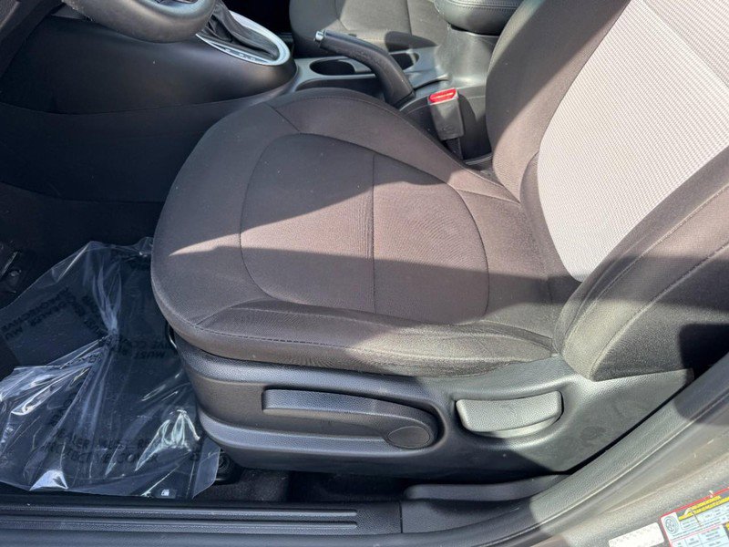Used 2016 Kia Soul image 14