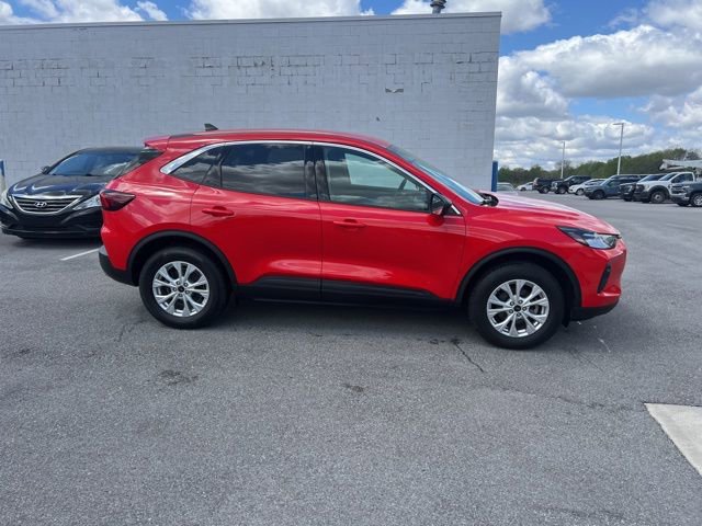 Used 2024 Ford Escape Active AWD/4WD image 8