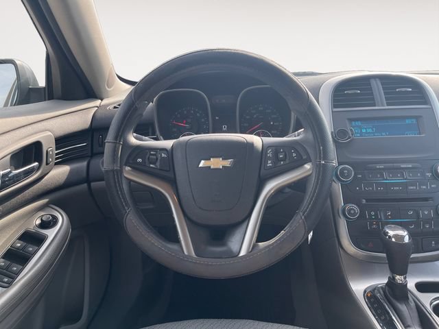 Used 2016 Chevrolet Malibu LS FWD image 12