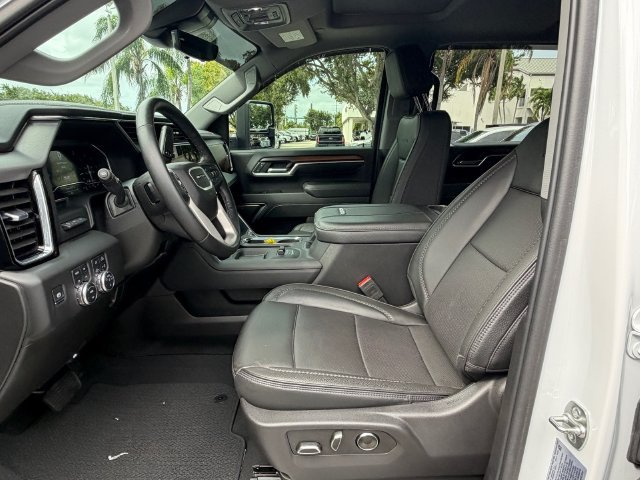 Certified 2025 GMC Sierra 2500 Denali w/ Denali Reserve Package AWD/4WD image 12