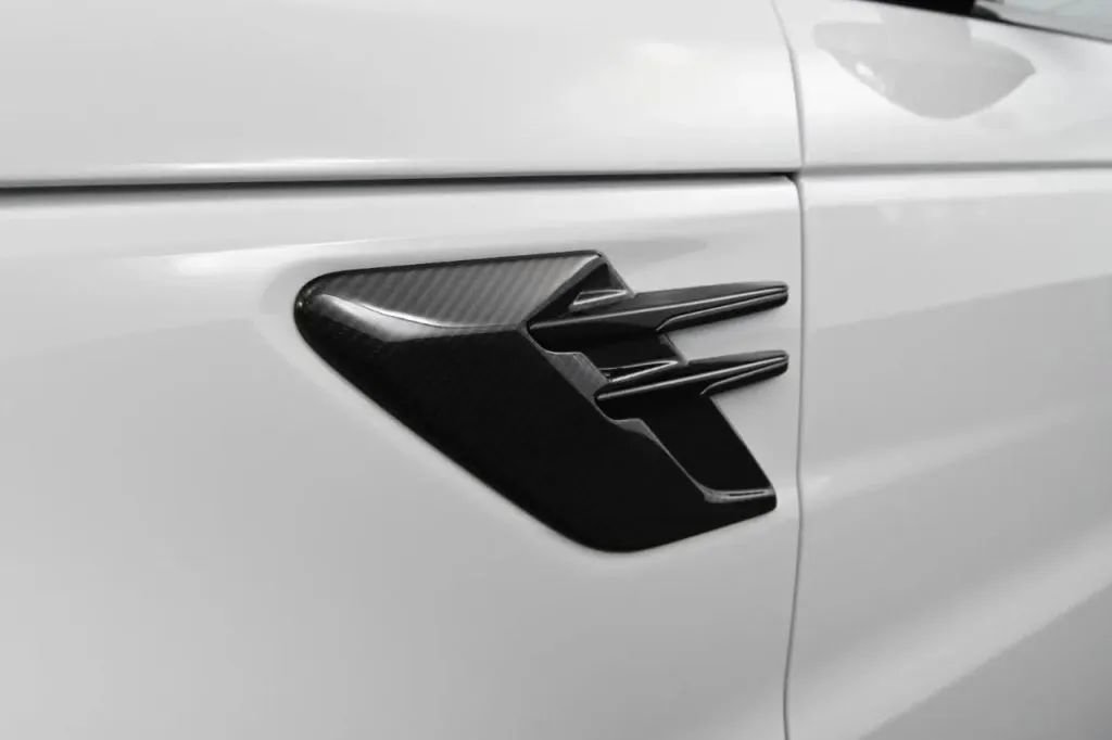 Used 2022 Land Rover Range Rover Sport SVR AWD/4WD image 13