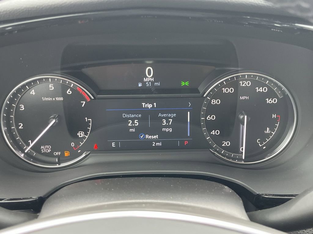 New 2026 Cadillac XT5 Luxury w/ LPO, ONYX Package image 3