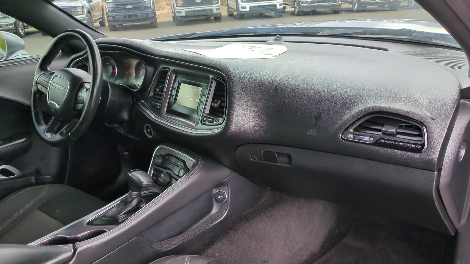 Used 2016 Dodge Challenger SXT RWD image 28