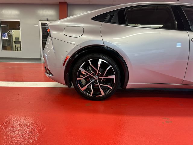 Certified 2024 Toyota Prius Prime Premium w/ Advanced Technology Package FWD image 29