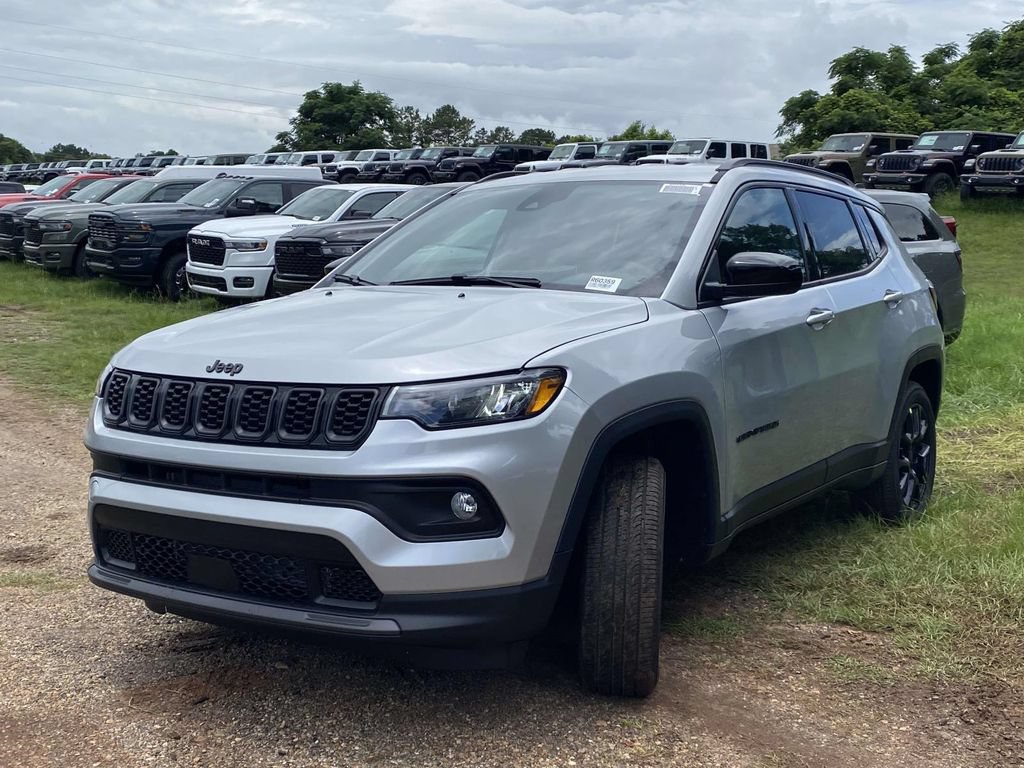 New 2026 Jeep Compass Latitude AWD/4WD image 33