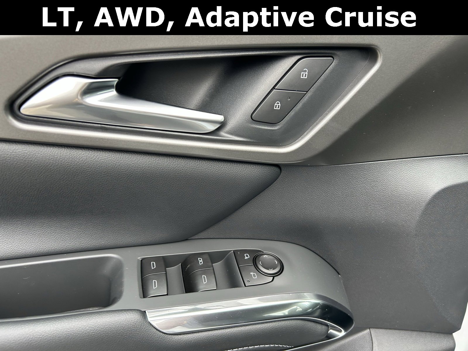 New 2026 Chevrolet Traverse LT image 11