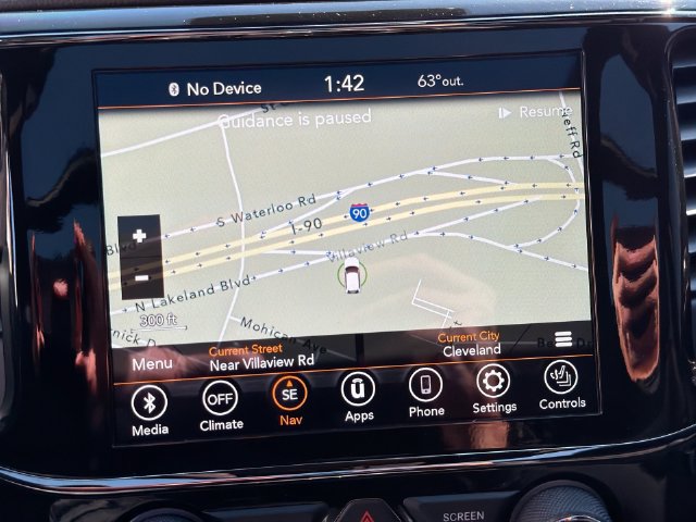 Used 2021 Jeep Grand Cherokee High Altitude AWD/4WD image 29