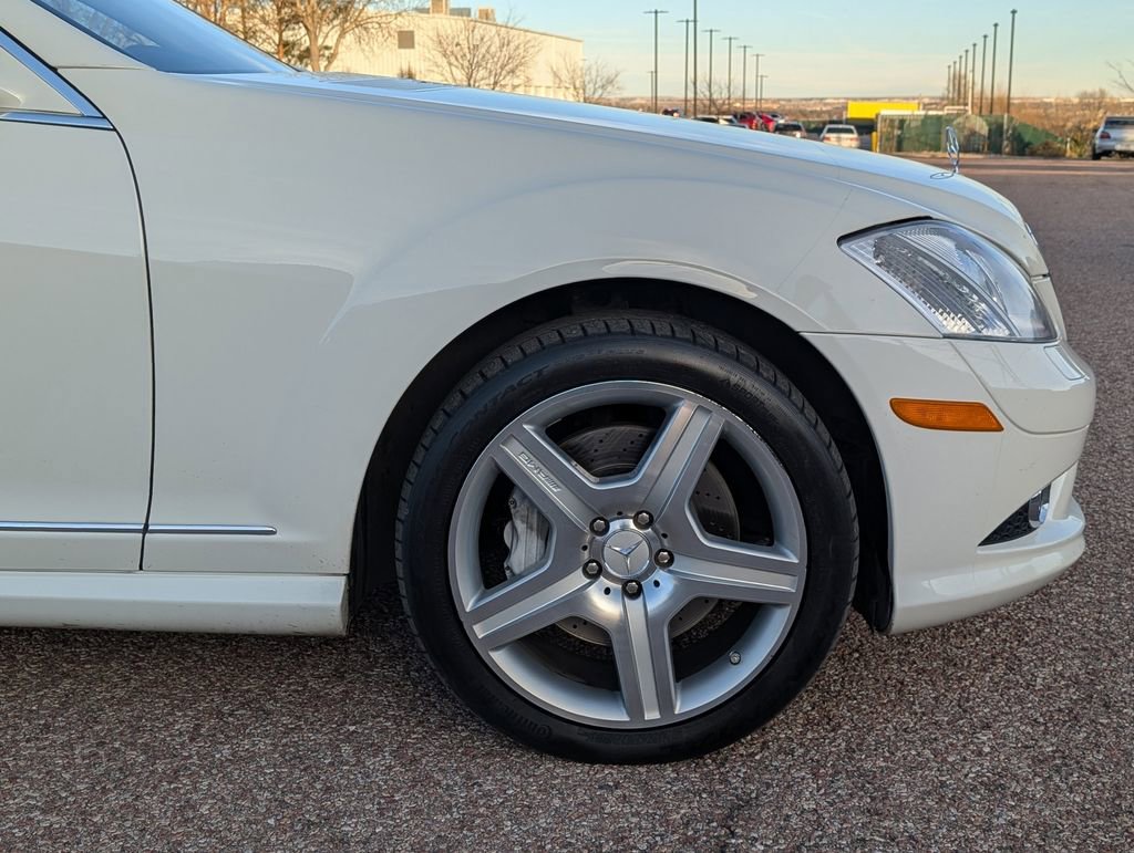 Used 2008 Mercedes-Benz S 550 4MATIC image 9