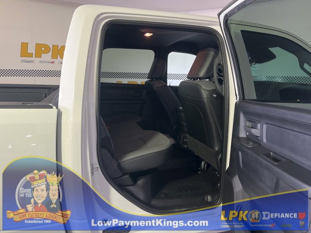 Used 2025 RAM 2500 Tradesman w/ Chrome Appearance Group image 25