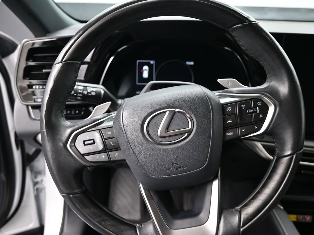 Used 2023 Lexus RX 350h w/ Cold Area Package AWD/4WD image 10