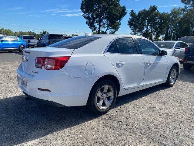 Used 2016 Chevrolet Malibu LT image 3