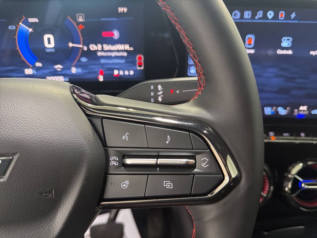 Used 2024 Chevrolet Blazer EV RS AWD/4WD image 19