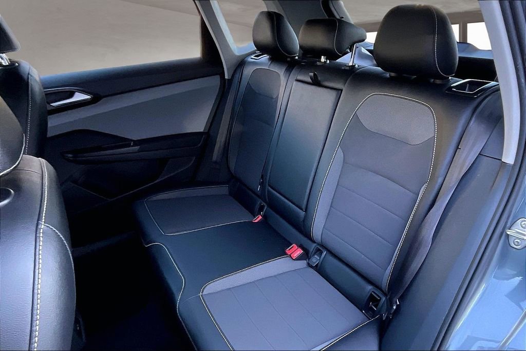 Used 2022 Volkswagen Taos SE image 22