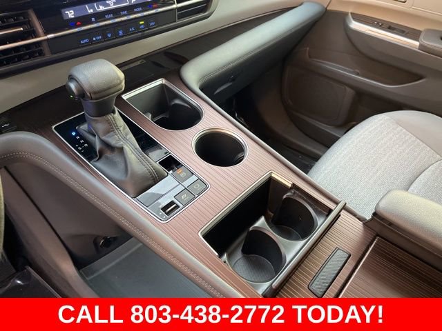 Used 2022 Toyota Sienna LE w/ LE Plus Package image 26