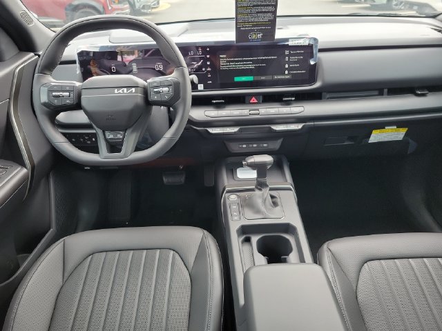 New 2027 Kia Seltos X-Line S w/ X-Line S Premium Package AWD/4WD image 16
