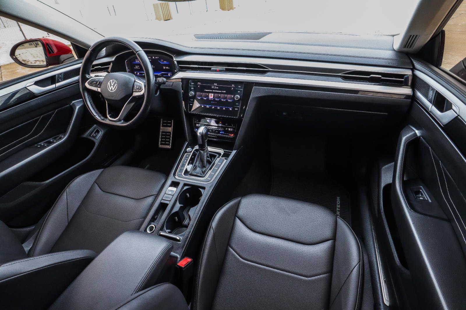 Used 2021 Volkswagen Arteon SE w/ Arteon MDO Package image 31