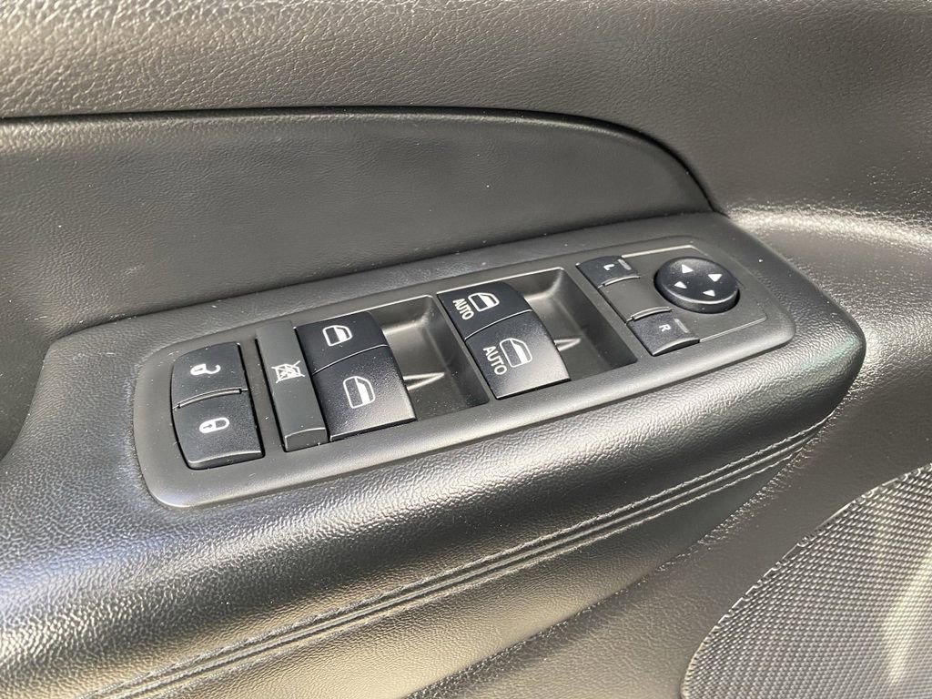 Used 2018 Jeep Grand Cherokee Limited image 20