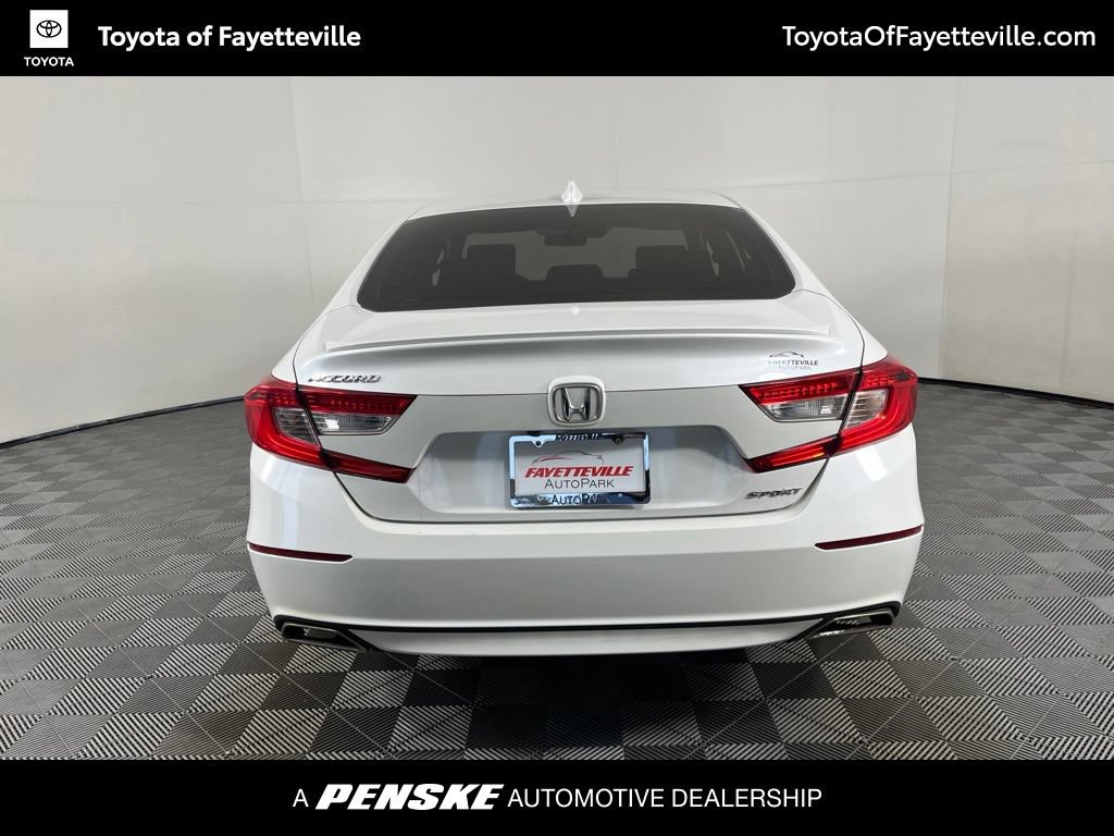 Used 2018 Honda Accord Sport image 7