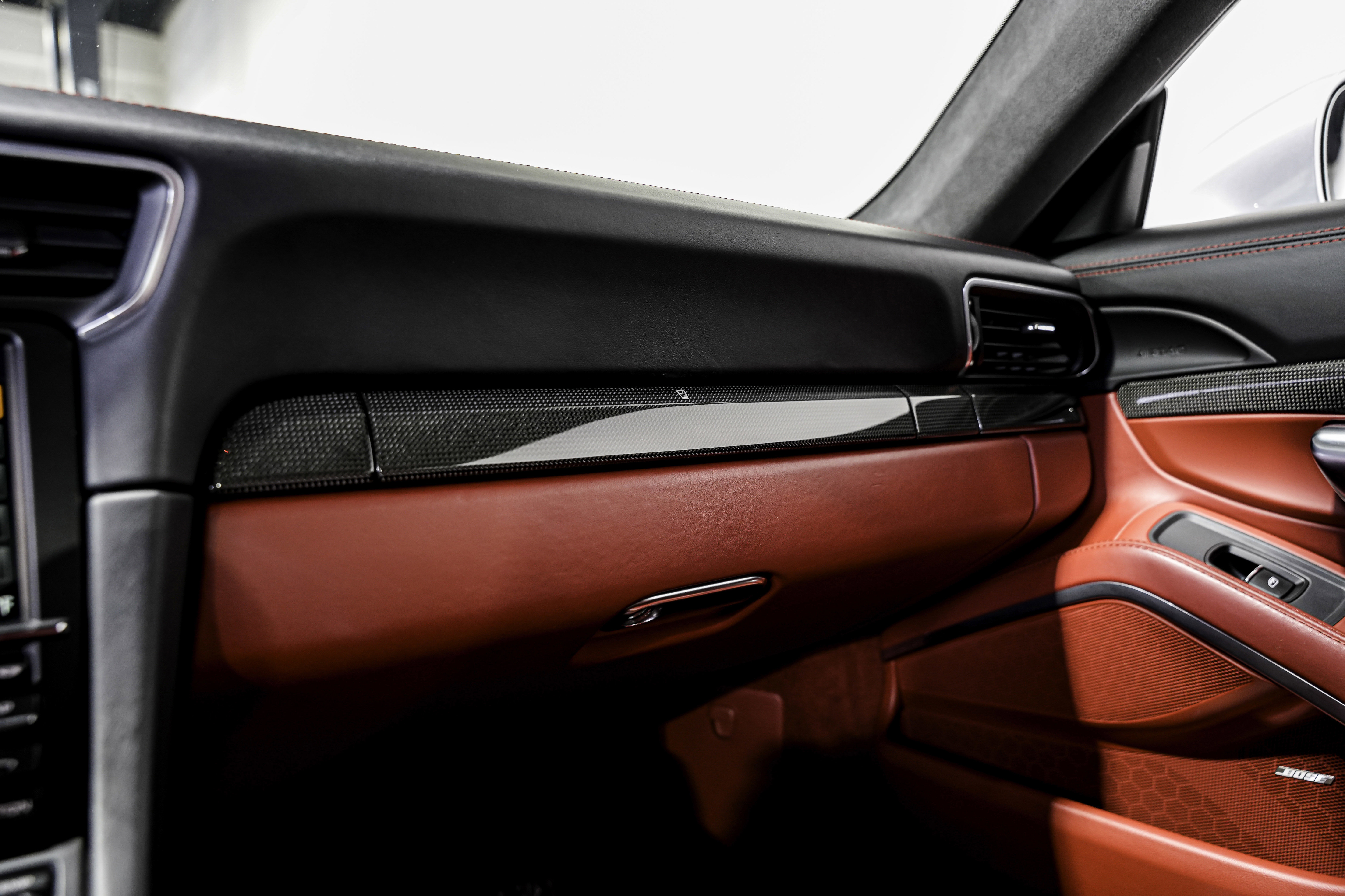 Used 2016 Porsche 911 Carrera GTS image 18