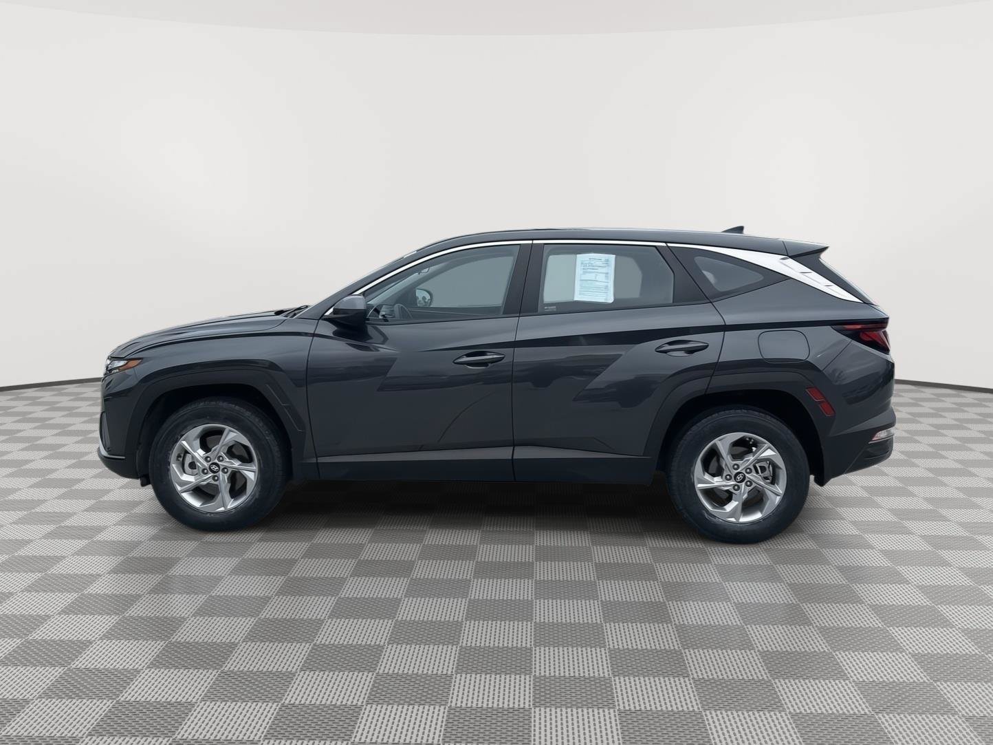 Used 2023 Hyundai Tucson SE AWD/4WD image 1