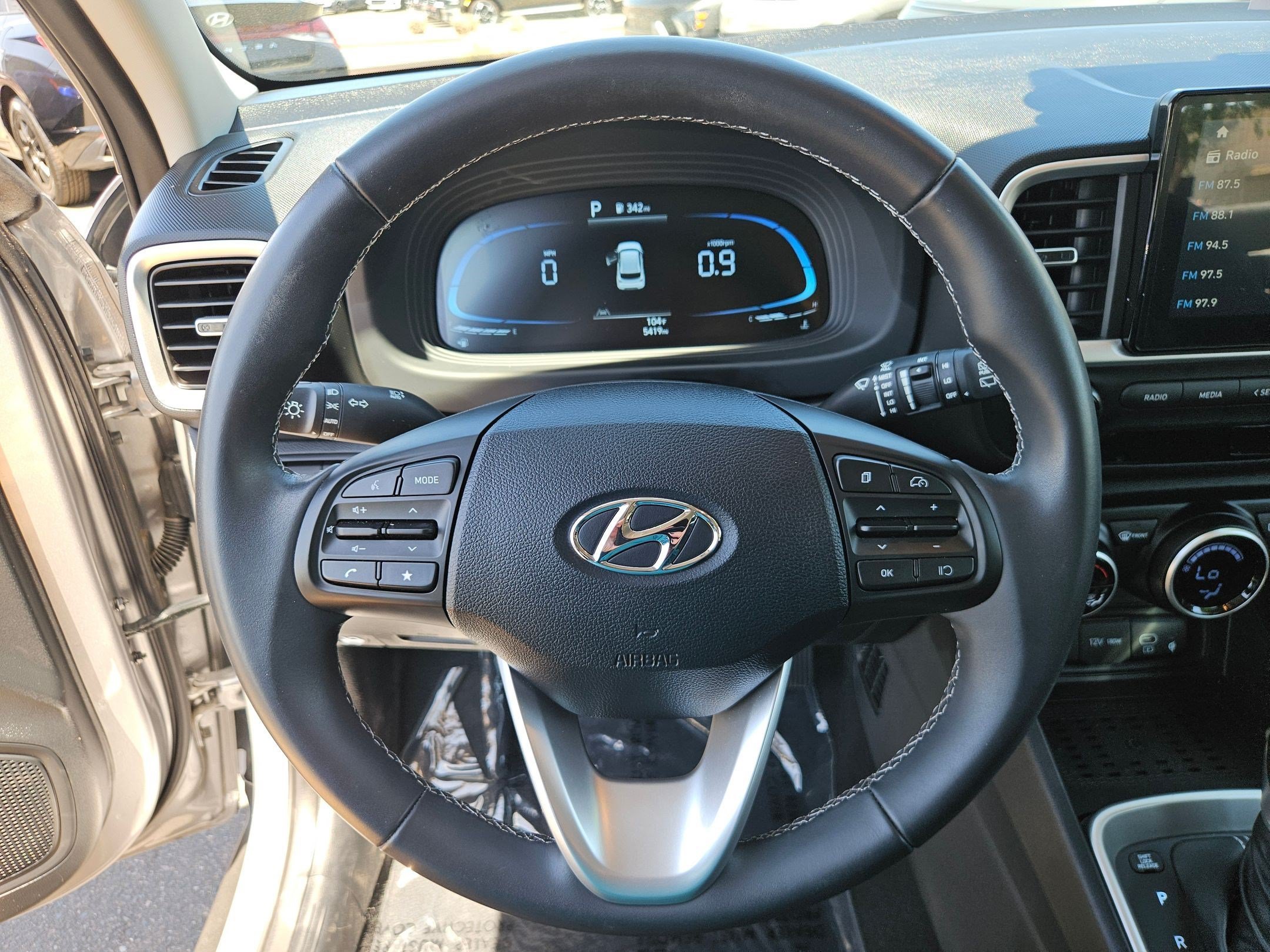 Certified 2026 Hyundai Venue SEL FWD image 14