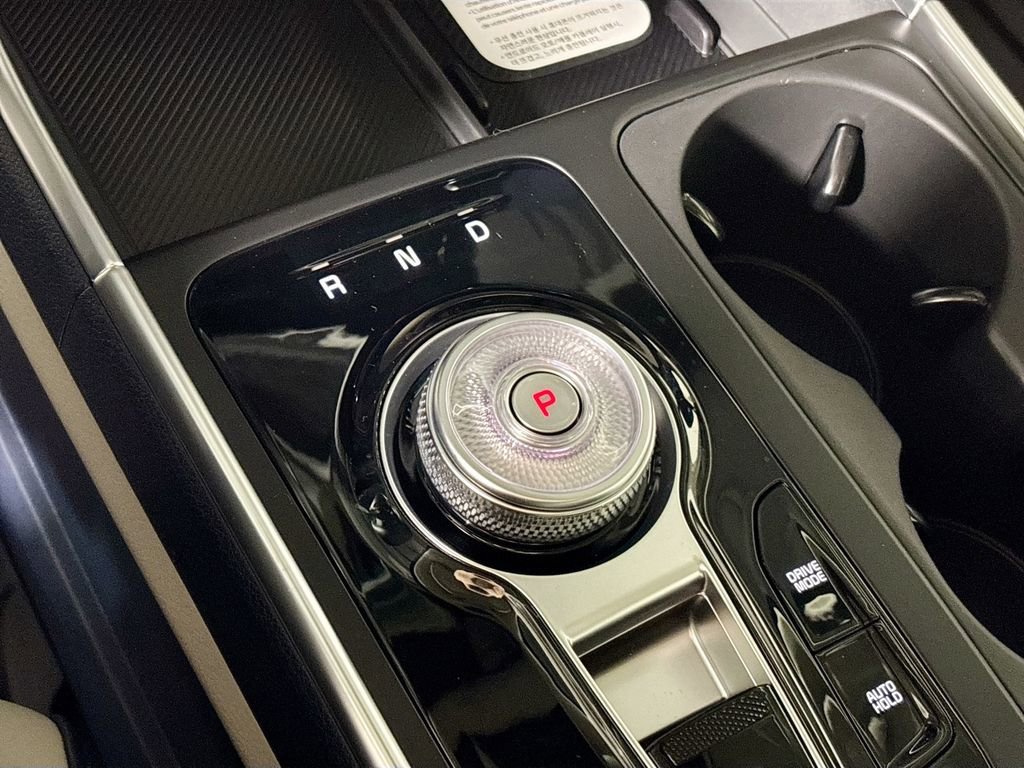 New 2026 Kia Carnival EX image 18
