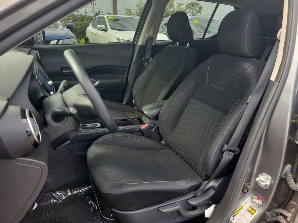 Certified 2022 Nissan Kicks SV FWD image 15