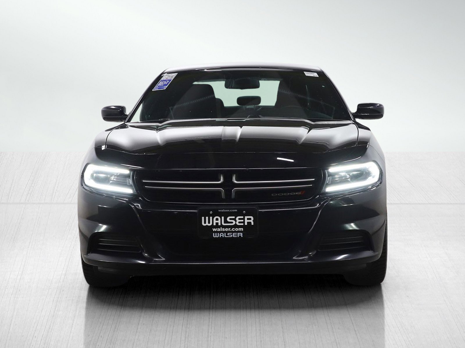 Used 2016 Dodge Charger SE w/ Popular Equipment Group image 8