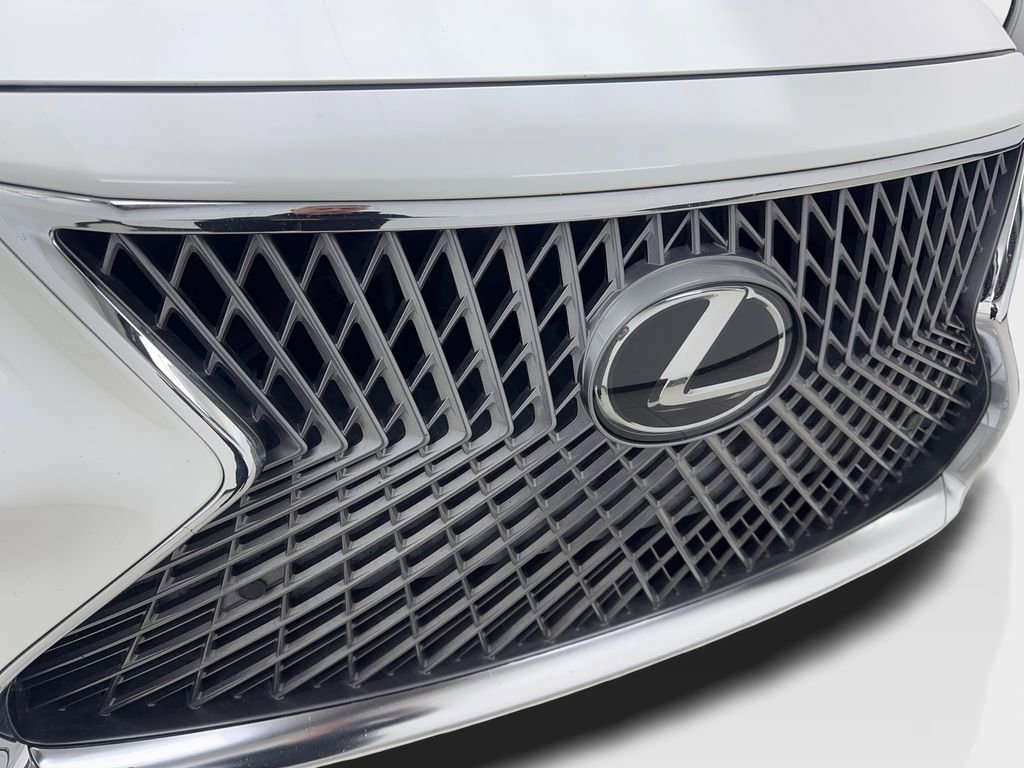 Used 2020 Lexus LS 500 w/ Accessory Package (Z2) image 25