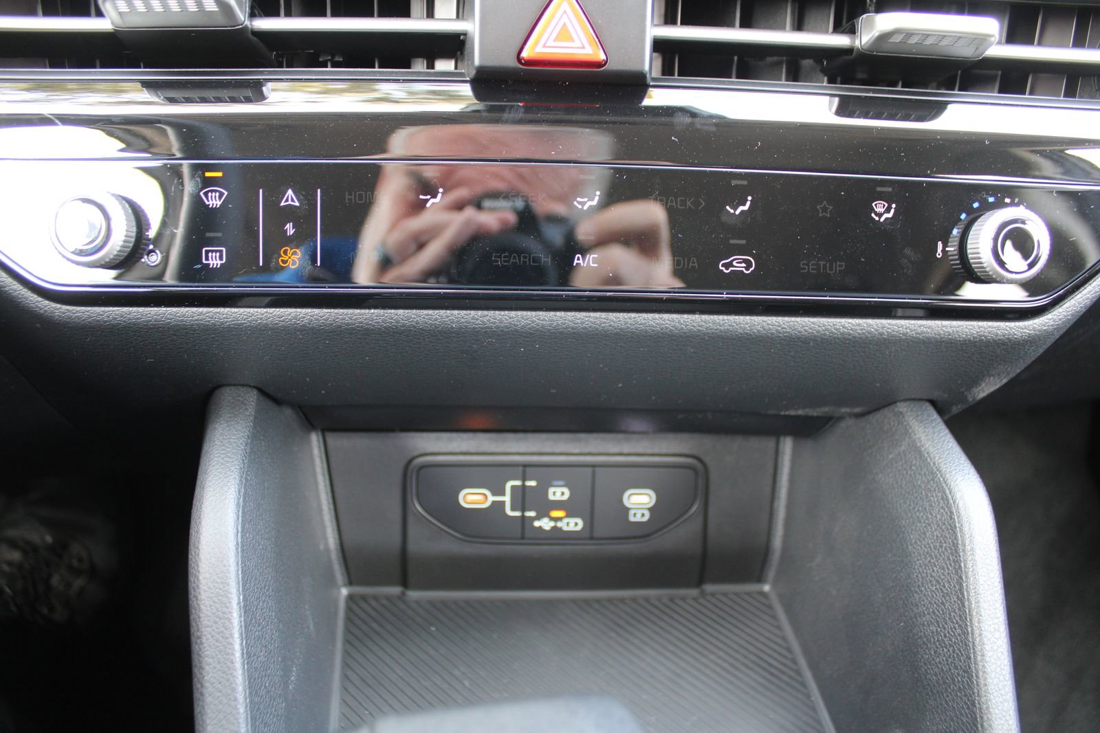 New 2026 Kia Sportage LX image 38