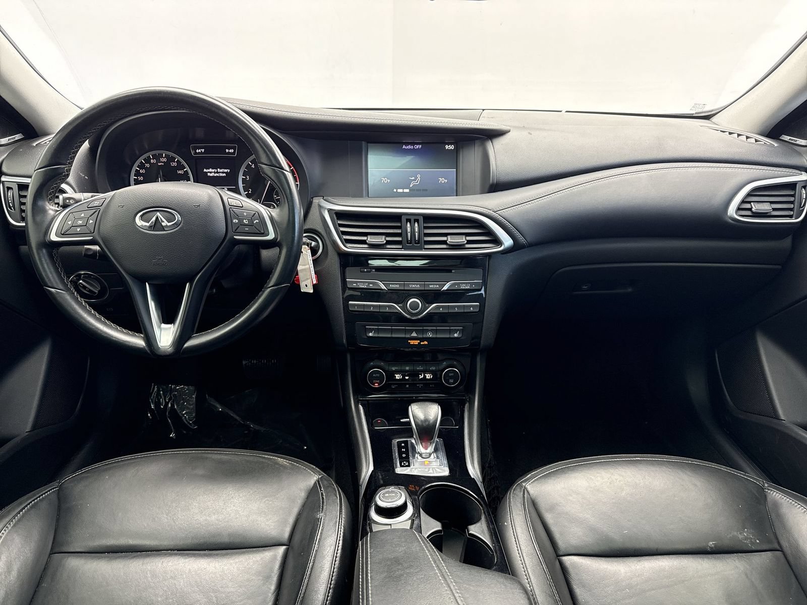 Used 2018 INFINITI QX30 Premium w/ Cargo Package AWD/4WD image 14