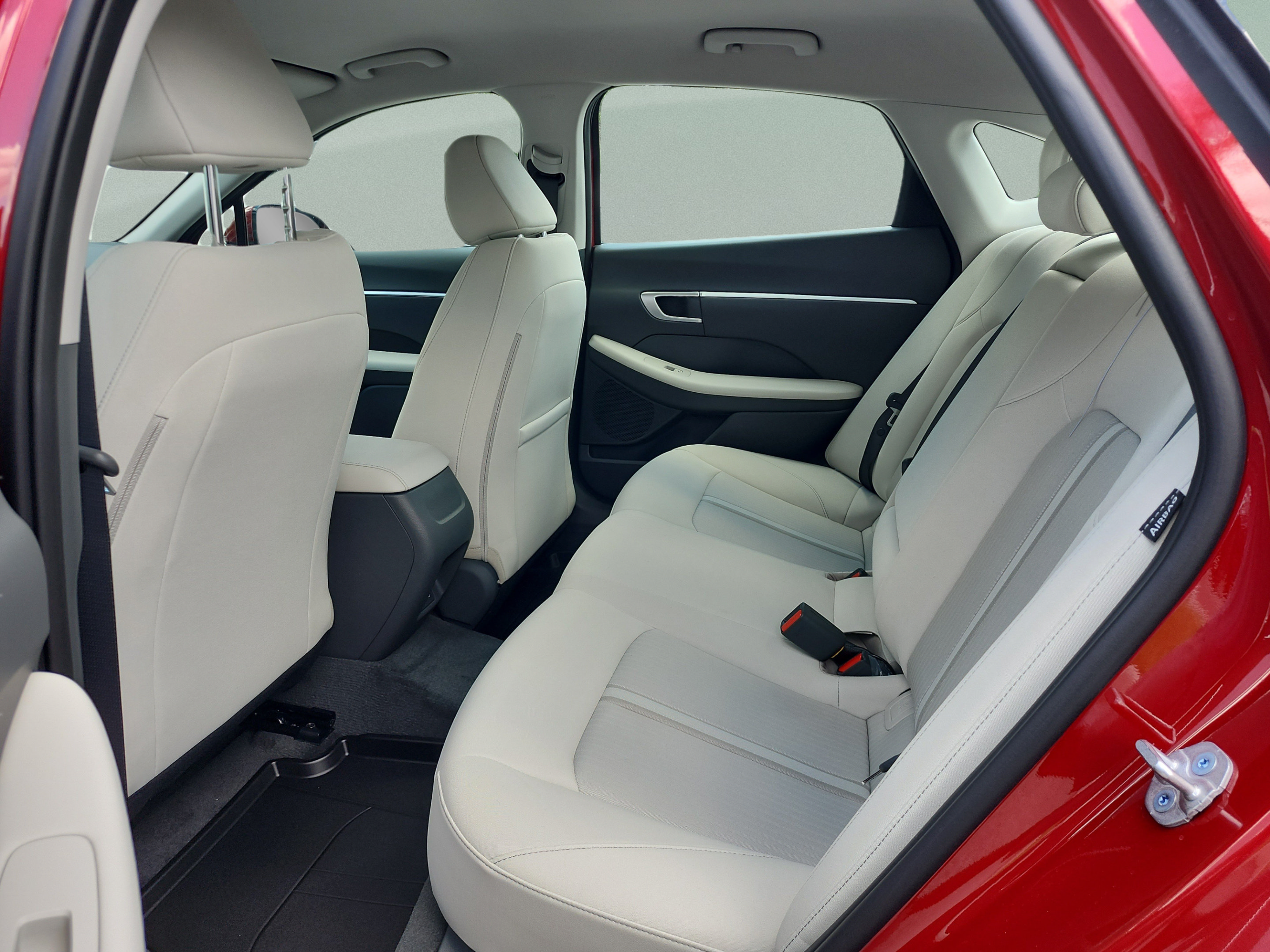 New 2026 Hyundai Sonata SEL FWD image 16