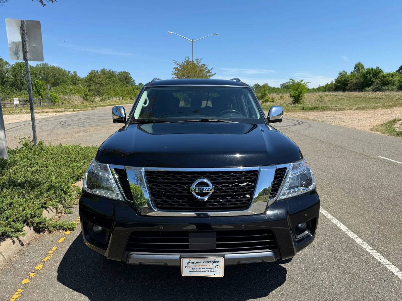 Used 2019 Nissan Armada SL w/ Premium Package AWD/4WD image 2