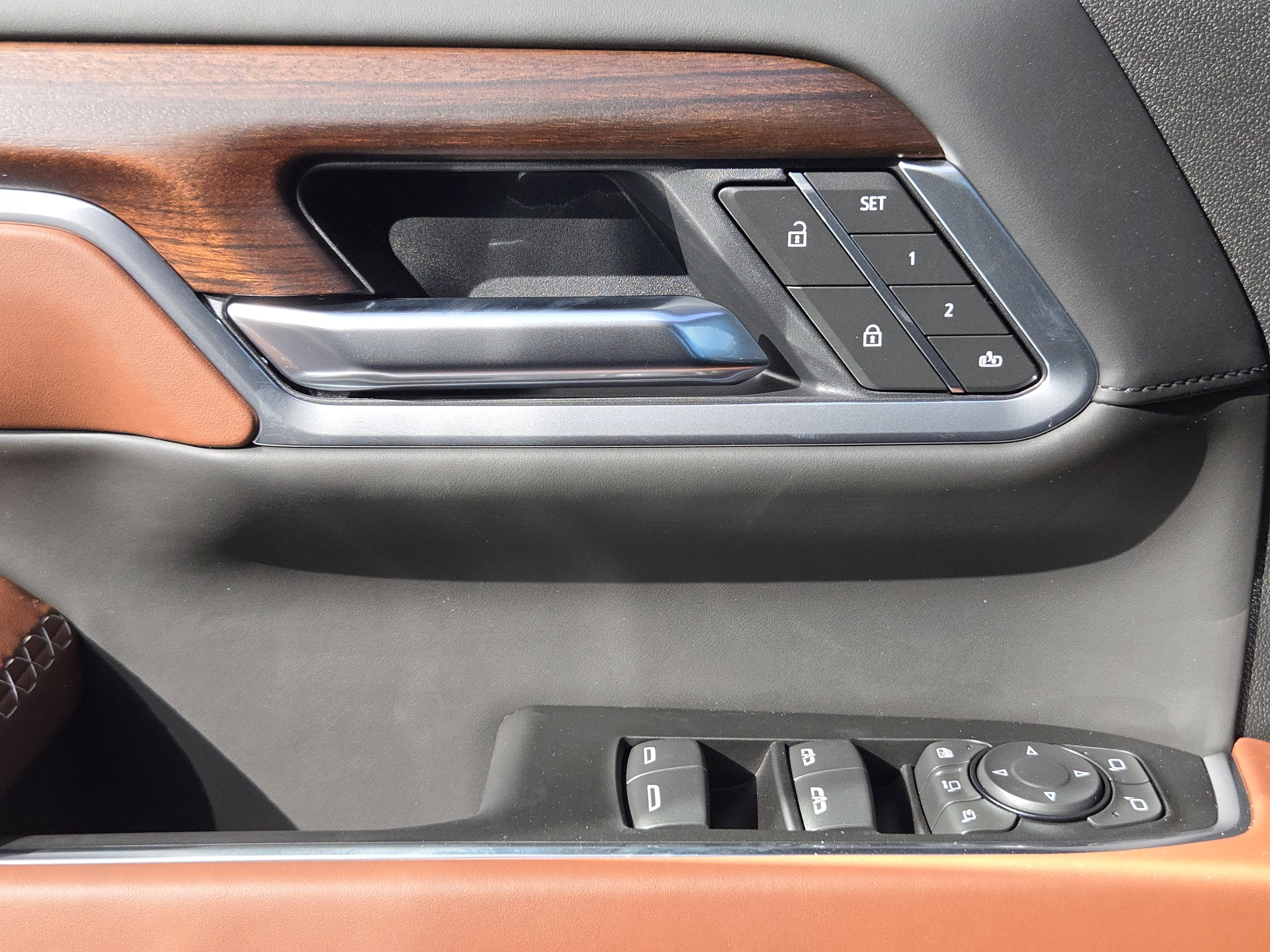 New 2026 GMC Sierra 3500 Denali Ultimate image 17