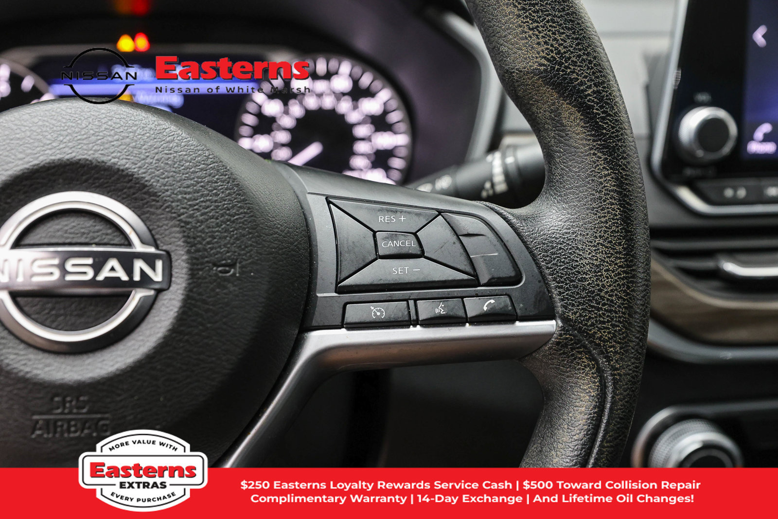 Used 2023 Nissan Altima 2.5 SV AWD/4WD image 16