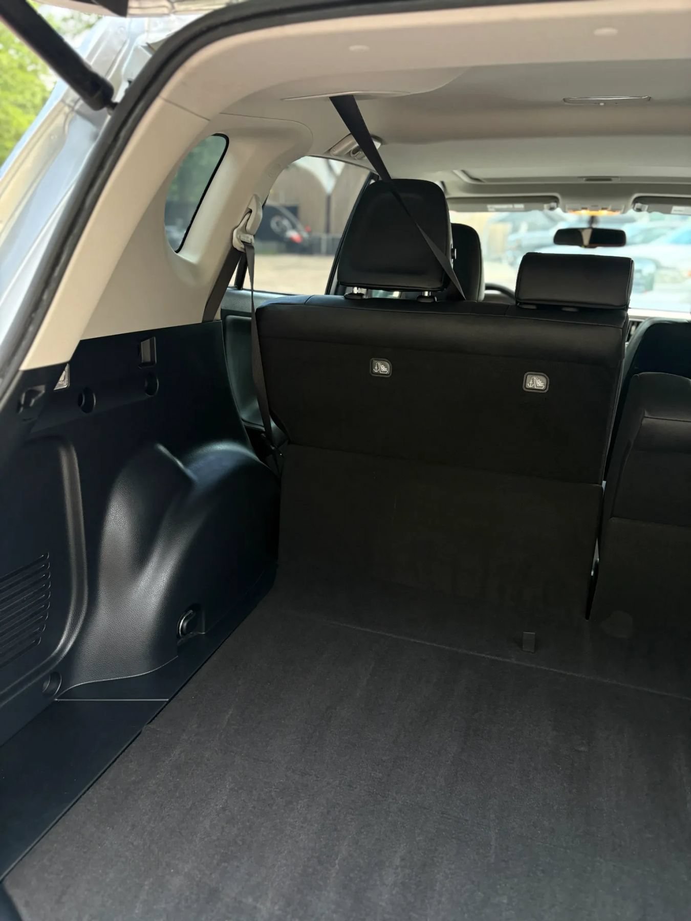 Used 2015 Toyota RAV4 Limited w/ Outdoor Package FWD image 23