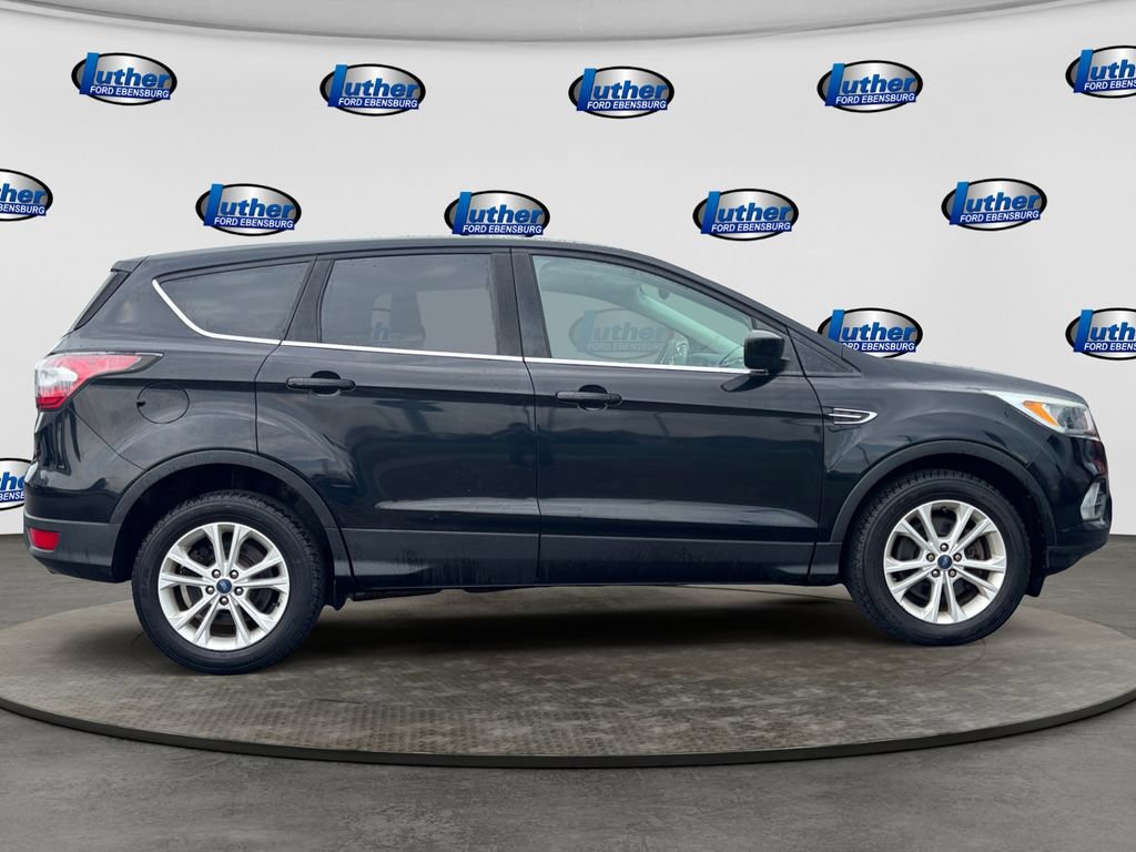 Used 2017 Ford Escape SE AWD/4WD image 6