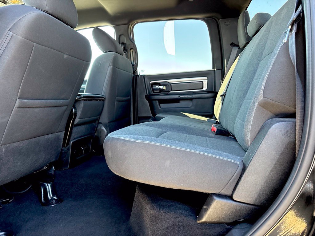 Certified 2024 RAM 1500 Warlock AWD/4WD image 20