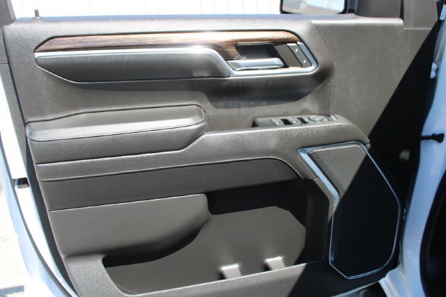Used 2024 GMC Sierra 1500 Elevation RWD image 15