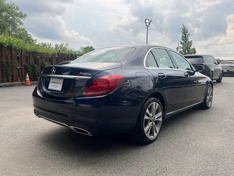 Used 2018 Mercedes-Benz C 300 4MATIC Sedan image 7