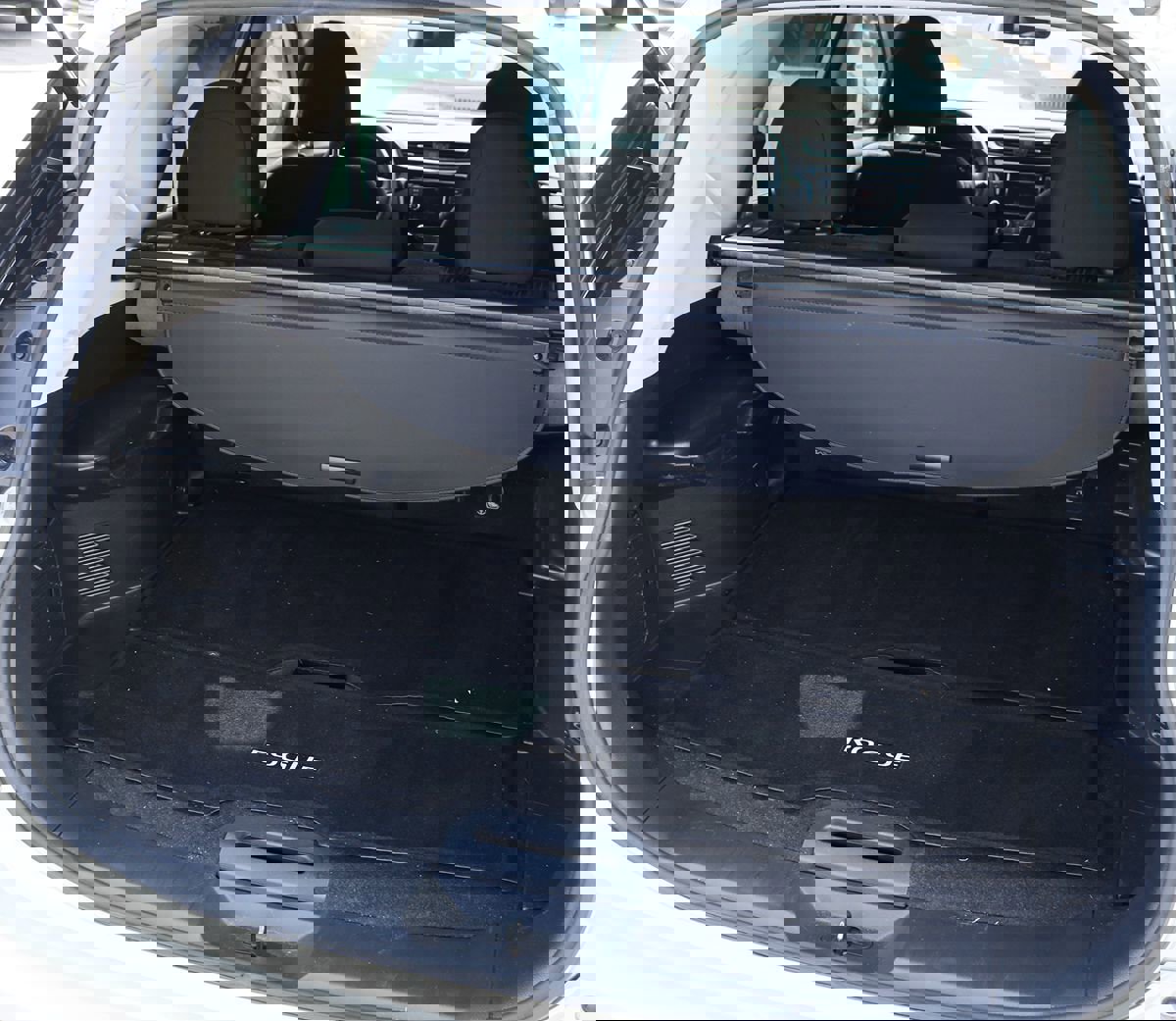 Used 2019 Nissan Rogue S image 24