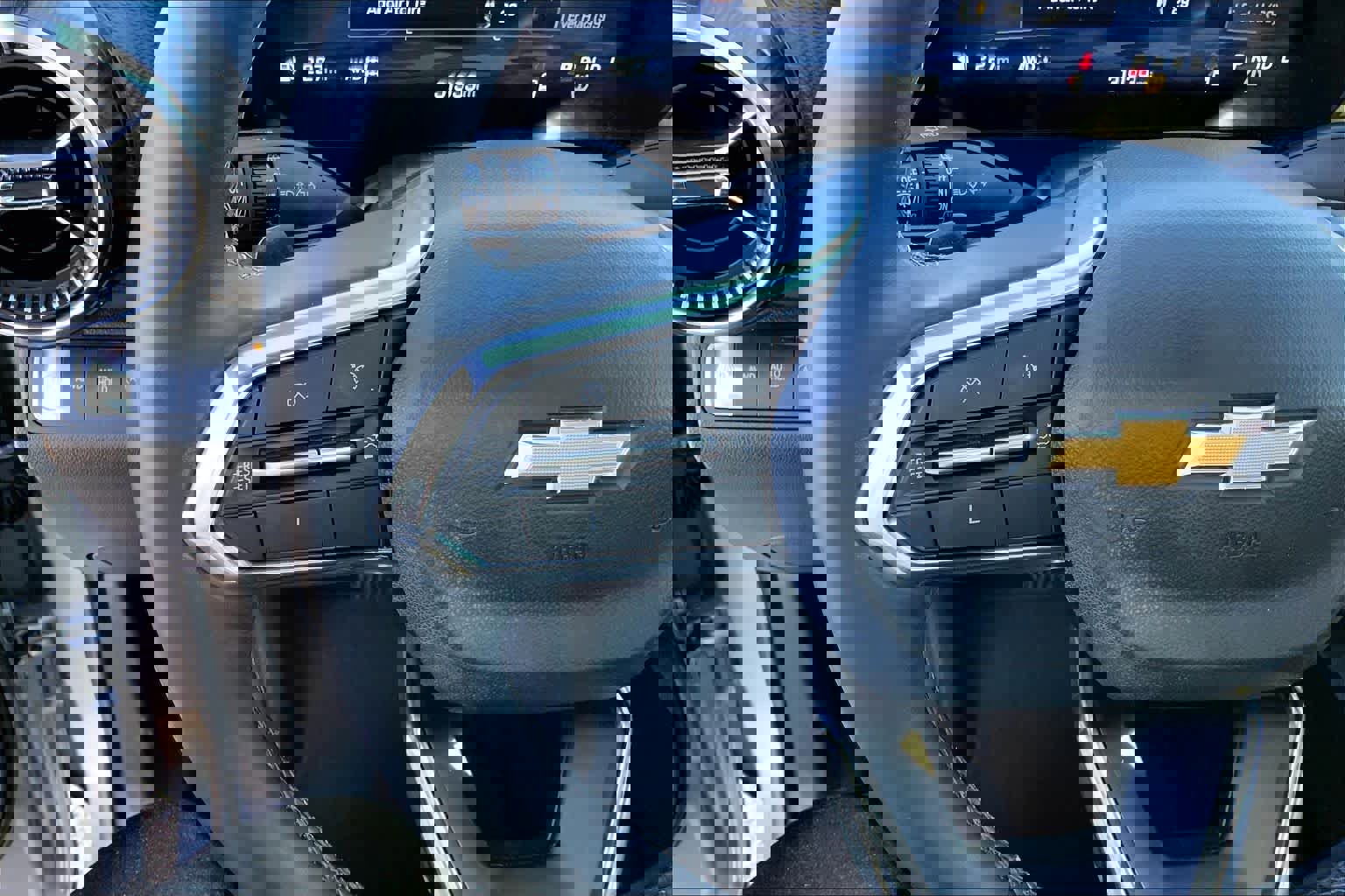 Certified 2025 Chevrolet Equinox LT w/ Safety and Technology Package image 20