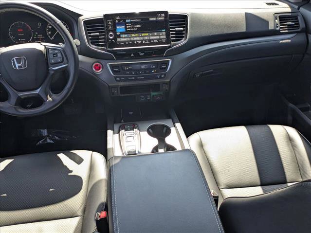Used 2025 Honda Ridgeline RTL image 17