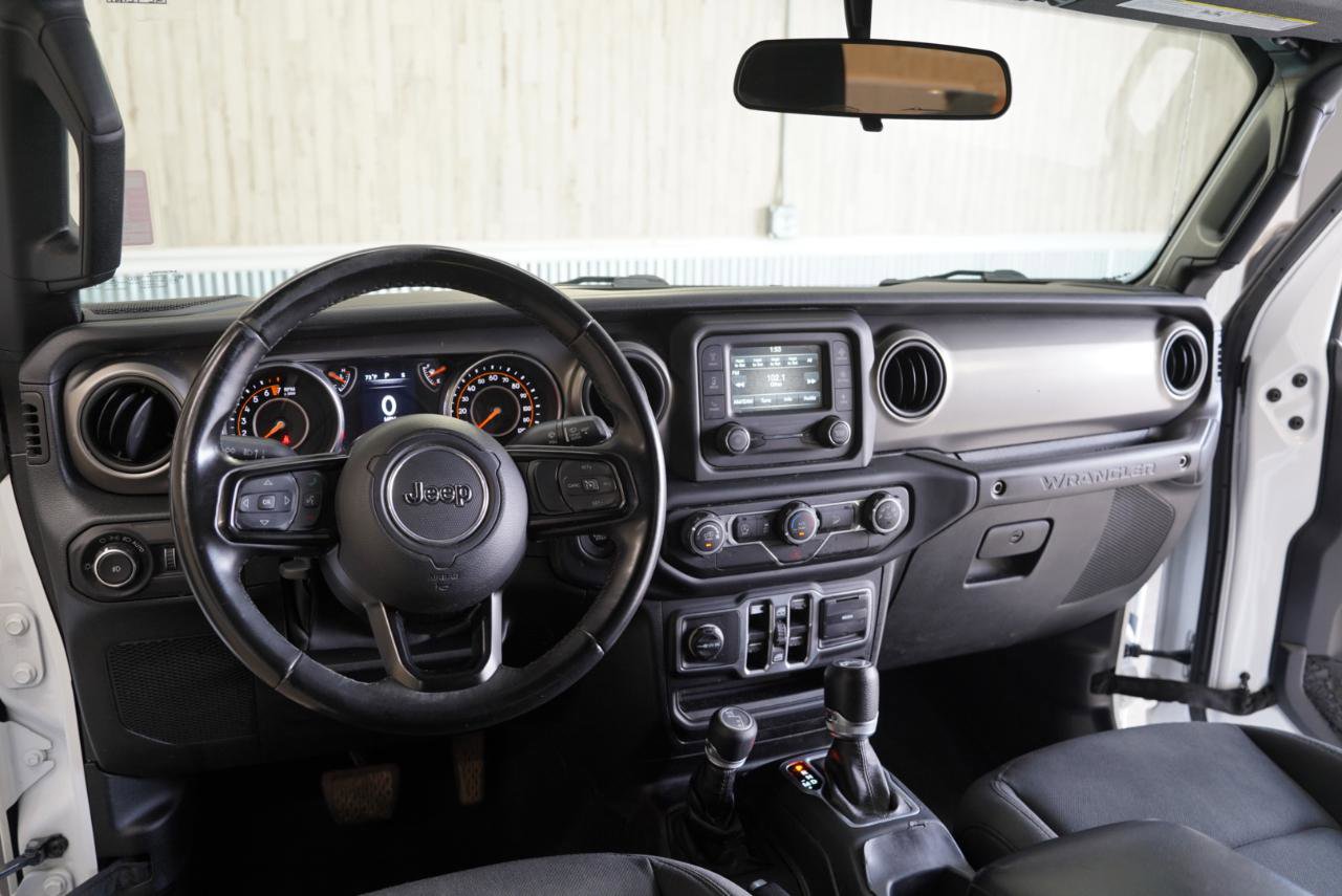 Used 2018 Jeep Wrangler Unlimited Sport S image 11