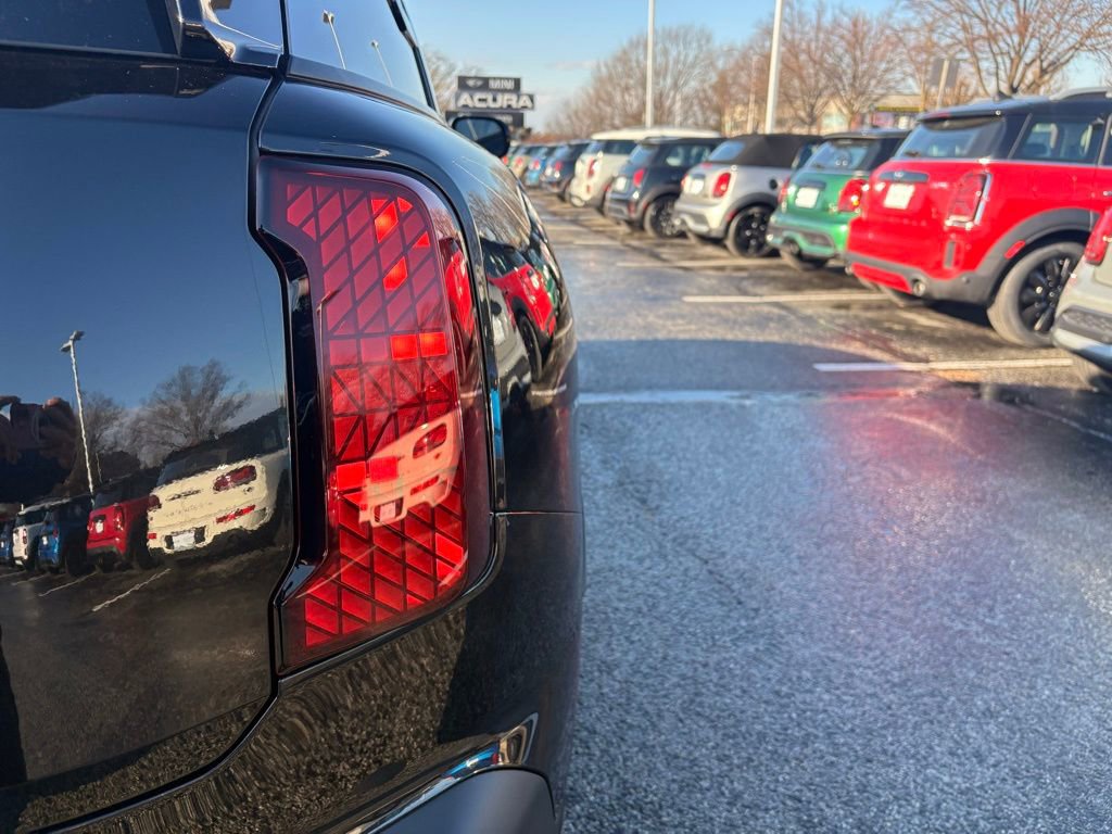 Used 2025 MINI Cooper Countryman S image 11