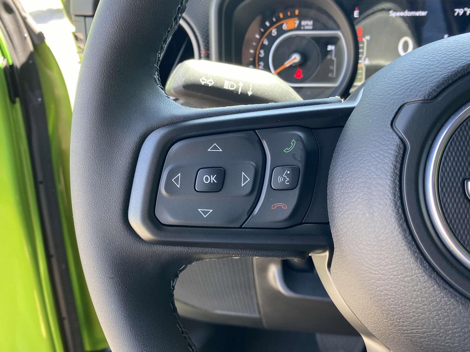New 2025 Jeep Wrangler Unlimited Rubicon w/ Technology Group image 21
