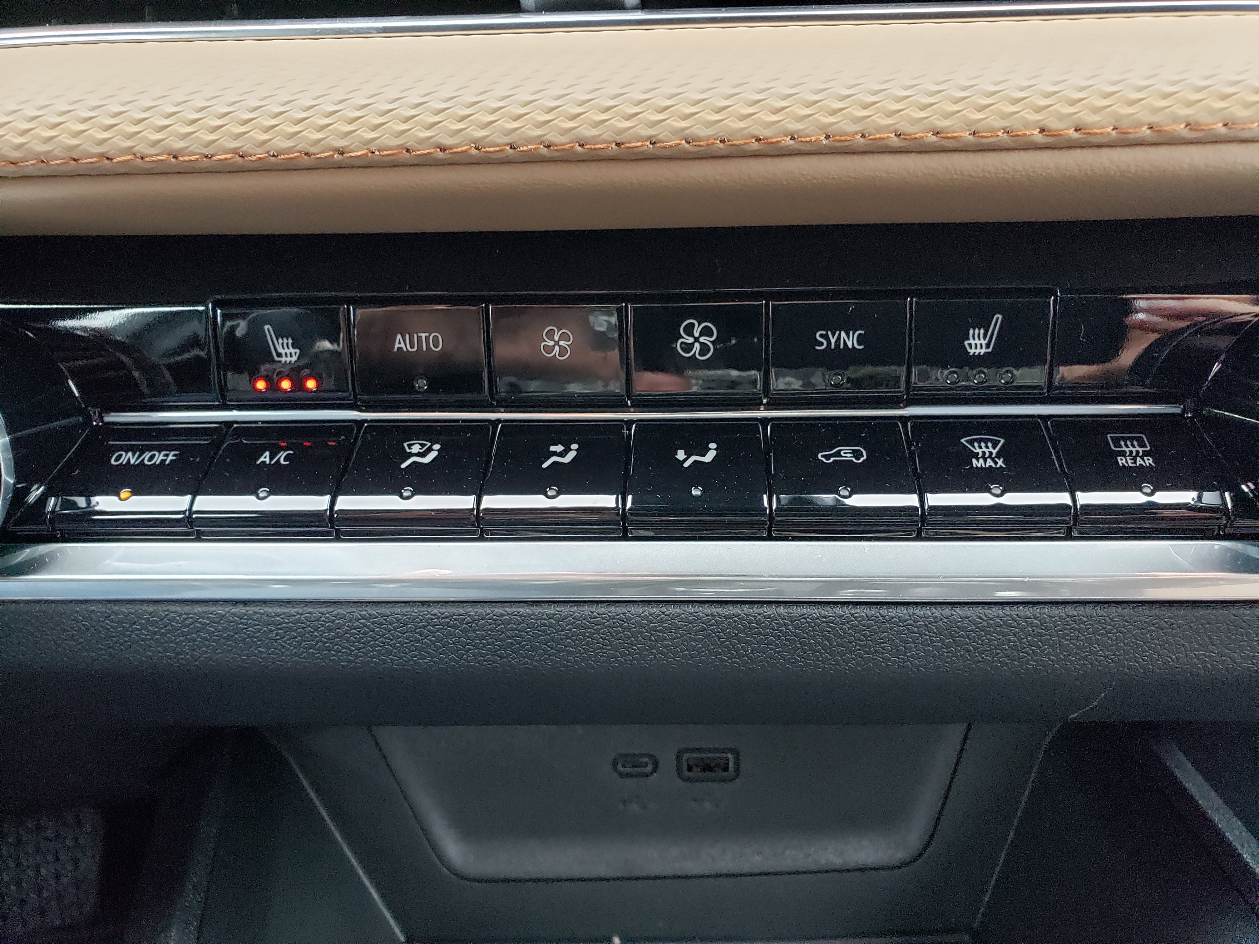 New 2026 Chevrolet Equinox ACTIV image 23