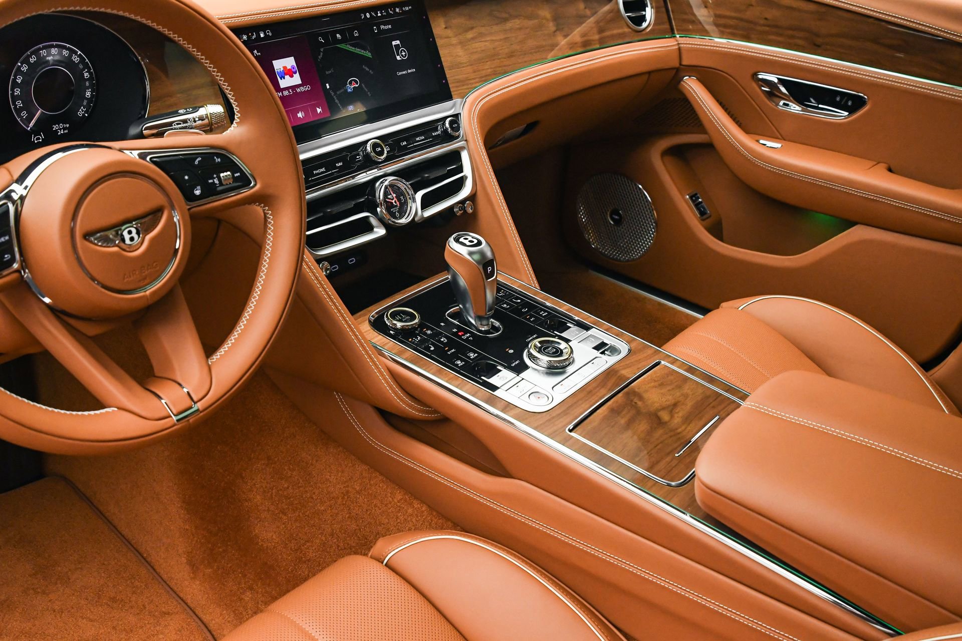 New 2026 Bentley Flying Spur Plug-In Hybrid AWD/4WD image 35