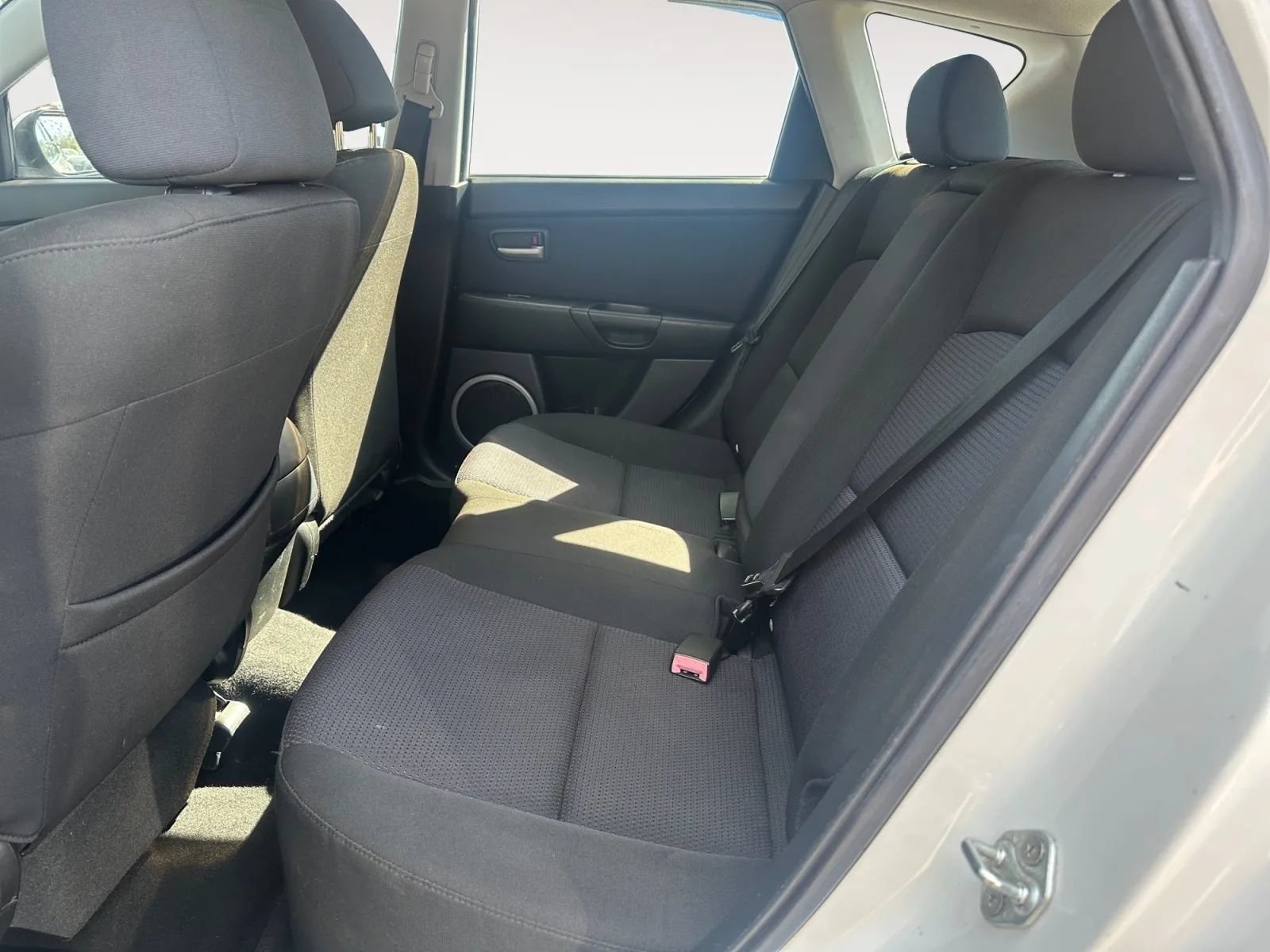 Used 2007 MAZDA MAZDA3 s Sport FWD image 13